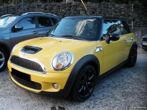 MINI Cooper S 175 cv Outubro/07 - à venda - Ligeiros