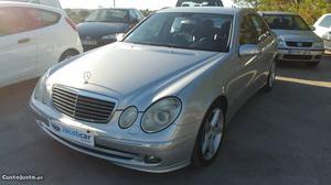Mercedes-Benz E 280 CDI Julho/05 - à venda - Ligeiros
