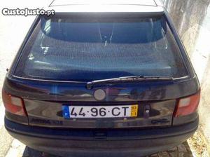 Opel Astra 1.4 F Novembro/96 - à venda - Ligeiros