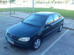 Opel Astra 1.4 ecotec Club Maio/00 - à venda - Ligeiros