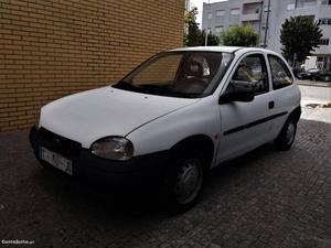 Opel Corsa 1.7D IZUZU Dezembro/97 - à venda - Ligeiros