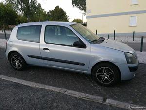 Renault Clio dci Agosto/03 - à venda - Comerciais / Van,