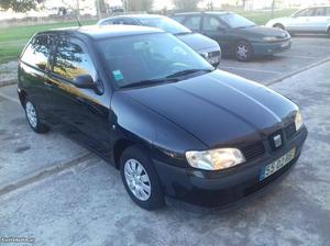 Seat Ibiza Van 1.9 SDI Janeiro/01 - à venda - Comerciais /