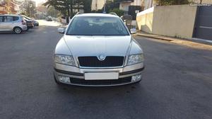 Skoda Octavia 1.9 tdi 105cv Sport Abril/06 - à venda -