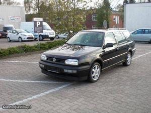 VW Golf gt tdi colourconcept Fevereiro/95 - à venda -
