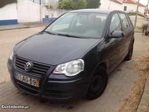 VW Polo 1.2- 5.lug.. Julho/05 - à venda - Ligeiros