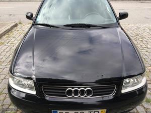 Audi A3 1.9 tdi sport Setembro/02 - à venda - Ligeiros