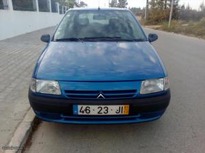 Citroën Saxo 1.5 D - 5 lugares Dezembro/97 - à venda -