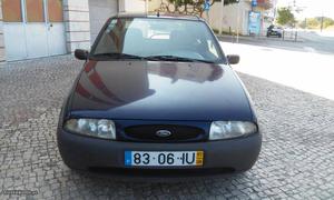 Ford Fiesta 1.8 D Comercial Agosto/97 - à venda - Ligeiros