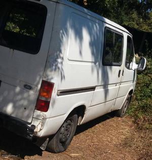 Ford Transit 7lugares 2.5Diesel Julho/88 - à venda -