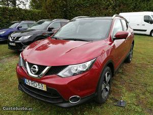 Nissan Qashqai N.CONNECTA 4X4 Março/16 - à venda -