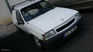 Opel Corsa A Agosto/90 - à venda - Ligeiros Passageiros,