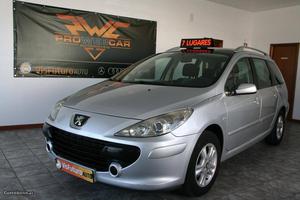 Peugeot HDI 7lug. Setembro/06 - à venda - Ligeiros