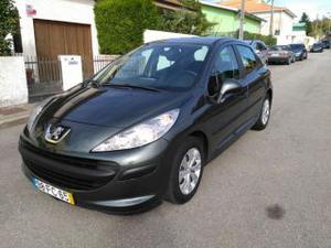 Peugeot  HDI Premium (70CV 5P5L)
