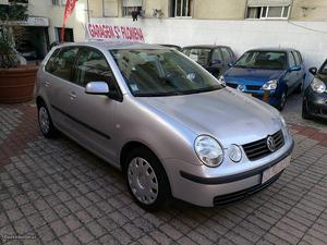 VW Polo 1.2i - Confortline Abril/03 - à venda - Ligeiros