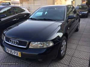 Audi A4 1.9 TDI NACIONAL Julho/00 - à venda - Ligeiros