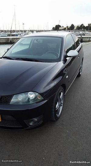 Seat Ibiza 1.9 TDI SPORT 130 CV Maio/03 - à venda -