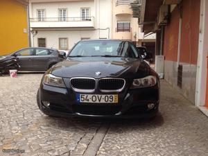BMW 318 Diesel navigation 143 cv Janeiro/10 - à venda -