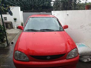 Daihatsu Charade G2 Fevereiro/99 - à venda - Ligeiros