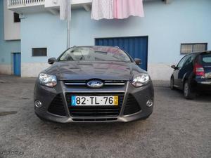 Ford Focus focus sw fuul extras Dezembro/13 - à venda -