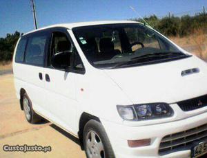 Mitsubishi Space Gear 8 lugares Abril/98 - à venda -