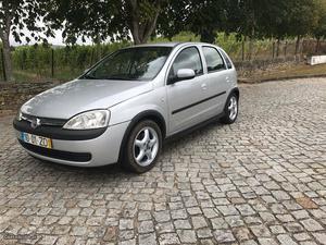 Opel Corsa 1.3 cdti Novembro/04 - à venda - Ligeiros