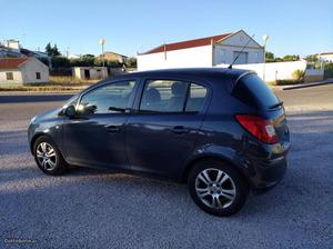 Opel Corsa Cosmo Fevereiro/10 - à venda - Ligeiros