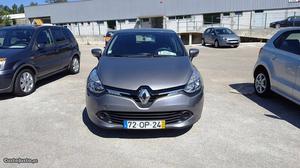 Renault Clio 1.5DCi Dynamique Abril/14 - à venda - Ligeiros