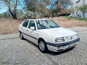 VW Vento tdi Fevereiro/95 - à venda - Ligeiros Passageiros,