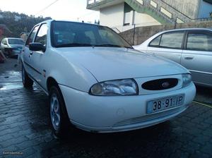 Ford Fiesta 1.2 studio Junho/97 - à venda - Ligeiros