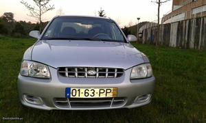 Hyundai Accent 1.3 gls Maio/00 - à venda - Ligeiros