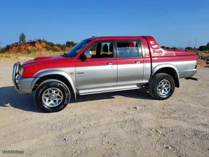 Mitsubishi L TD Maio/01 - à venda - Pick-up/