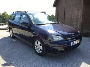 Opel Astra Caravan 1.4i Abril/03 - à venda - Ligeiros