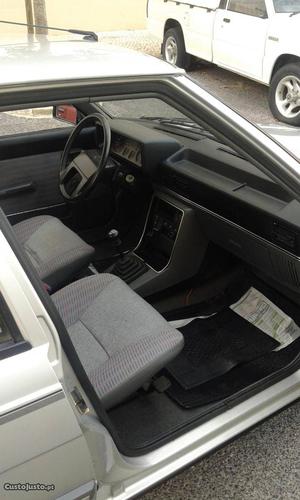 Renault 9 TL Setembro/89 - à venda - Ligeiros Passageiros,