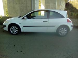 Renault Mégane 1.5 DCI VAN Setembro/08 - à venda -