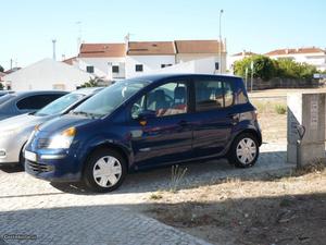 Renault Modus  dci 65 cvs Março/05 - à venda -