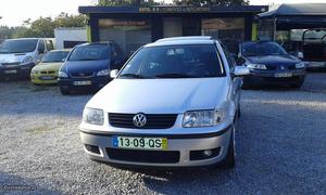 VW Polo SÓ KMS Dezembro/00 - à venda - Ligeiros