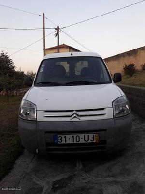 Citroën Berlingo 1.9 diesel. Dezembro/02 - à venda -