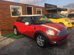 MINI Cooper d 1.6 Março/10 - à venda - Ligeiros