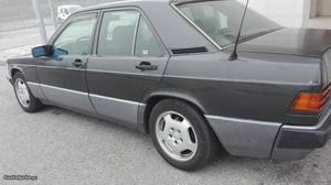 Mercedes-Benz d Março/90 - à venda - Ligeiros