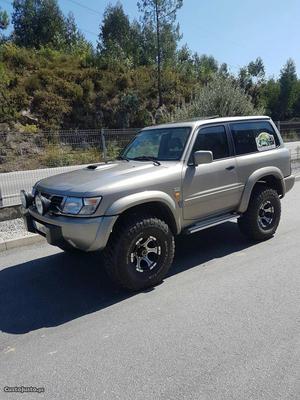 Nissan Patrol GR 2.8 tdi Junho/99 - à venda - Pick-up/