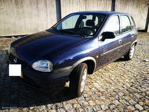 Opel Corsa v Dezembro/98 - à venda - Ligeiros