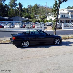 BMW 318 i E36 Cabrio Março/95 - à venda - Descapotável /