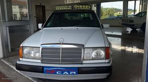 Mercedes-Benz E 200 VER ANOTACOES Dezembro/89 - à venda -