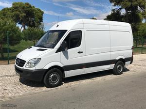 Mercedes-Benz SPRINTER 210cdi  Maio/13 - à venda -