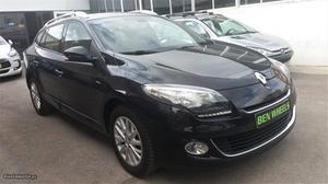 Renault Mégane BOSE Junho/13 - à venda - Ligeiros