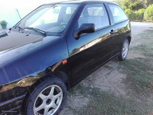 Seat Ibiza 6k Junho/94 - à venda - Ligeiros Passageiros,