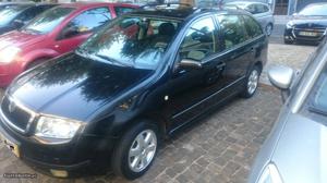 Skoda Fabia 1.2 Janeiro/04 - à venda - Ligeiros