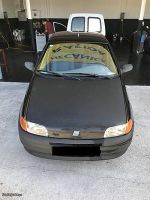 Fiat Punto Punto  Julho/95 - à venda - Ligeiros