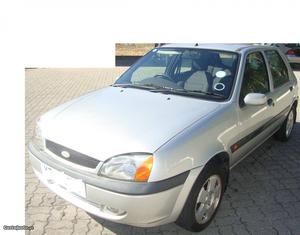 Ford Fiesta 1,2 Julho/00 - à venda - Ligeiros Passageiros,